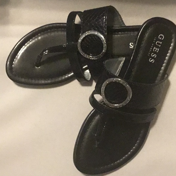 Black thong sandals - Picture 2 of 4